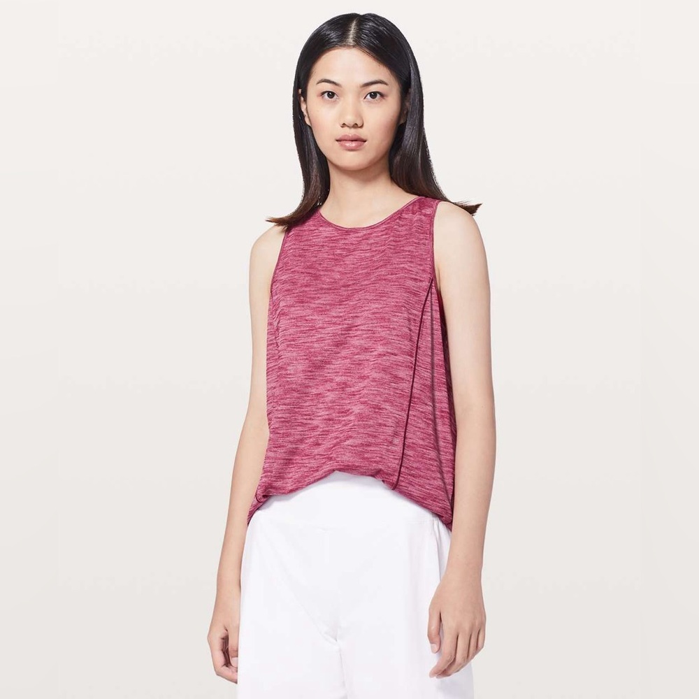 Lululemon Low Key Tank *Silver
Heathered Ruby Red